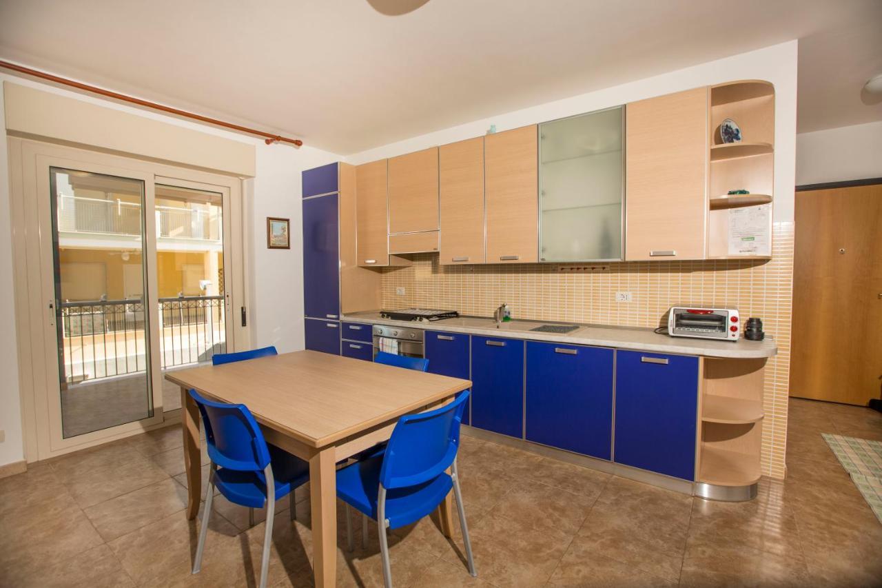 La Finestra Blu Apartment Marina di Ginosa ภายนอก รูปภาพ